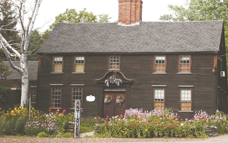 Picturesque Hamilton, Massachusetts